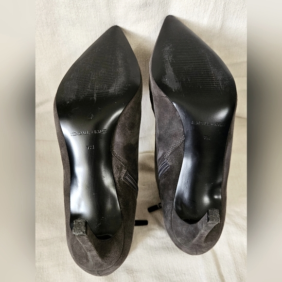 Kendal and Kylie stiletto boots - Picture 7 of 9